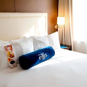 Premium King Room